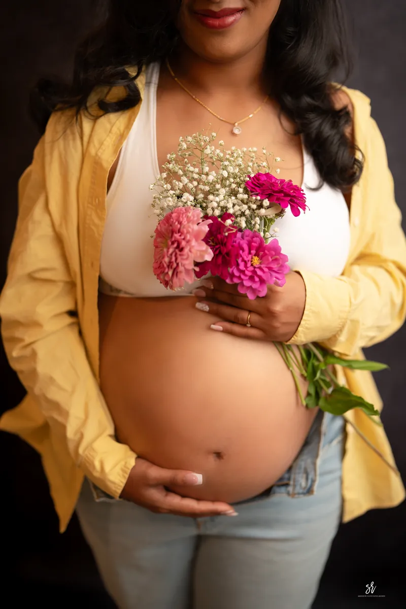 Fine-art maternity portrait celebrating the season of waiting · 14