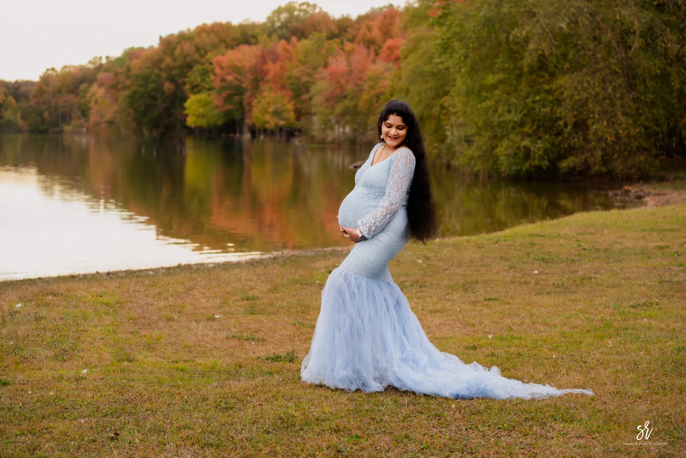 Fine-art maternity portrait celebrating the season of waiting · 02